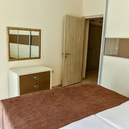 South Bay Luxury شقة