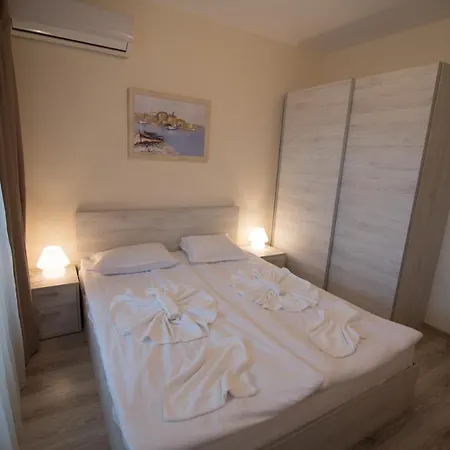 South Bay Luxury * Varna